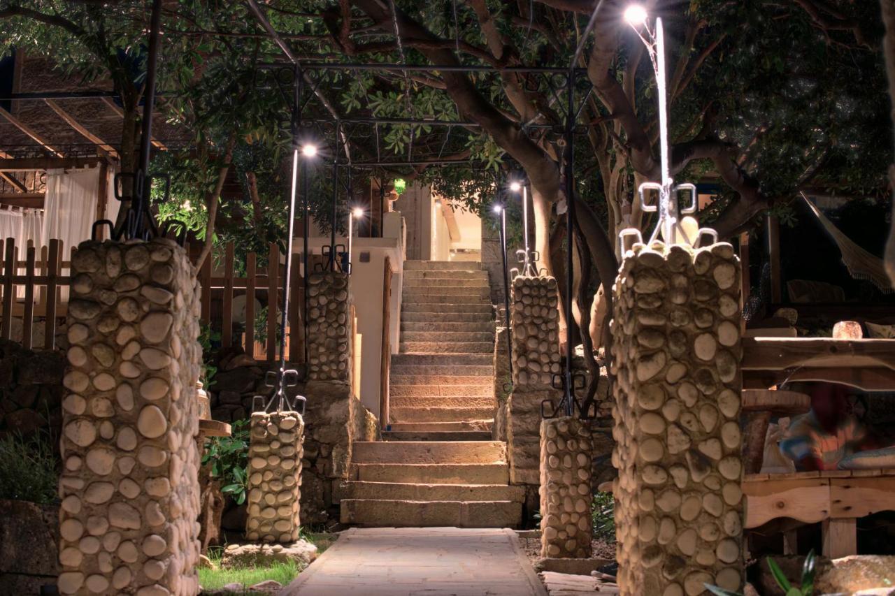 Eco Aparthotel The Dreamers'S Club Lumbarda Extérieur photo
